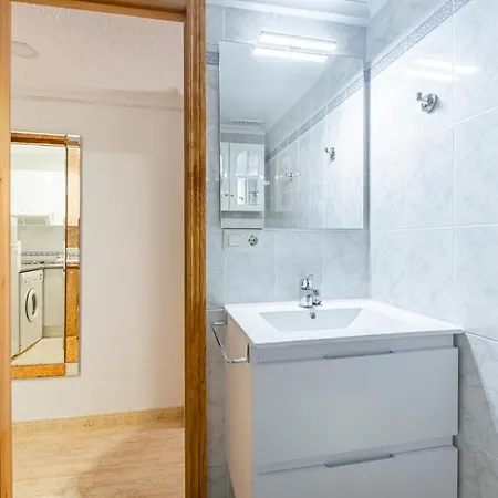 Appartement Albatros 18-8 *